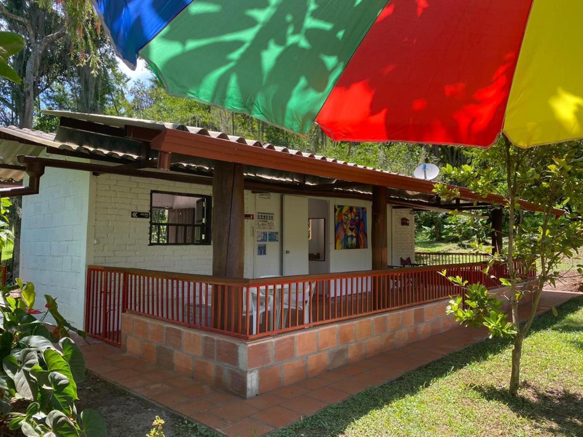 Finca Sol Y Luna San Gil Exteriör bild